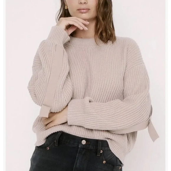 Pistola Taylor Ribbed Cropped Sweater Women’s Size M Tabbed Sleeves Blushing - Picture 10 of 10